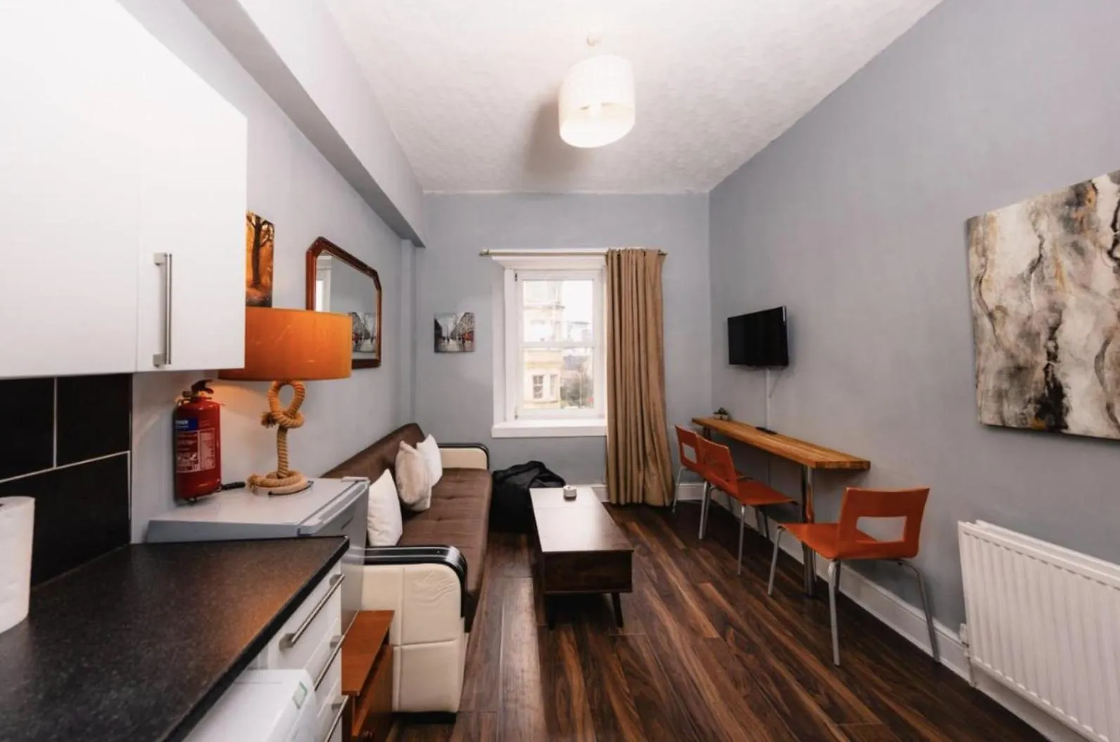Warm & Welcoming Apartment Close To Meadows! City Centre 10 Edinburgh